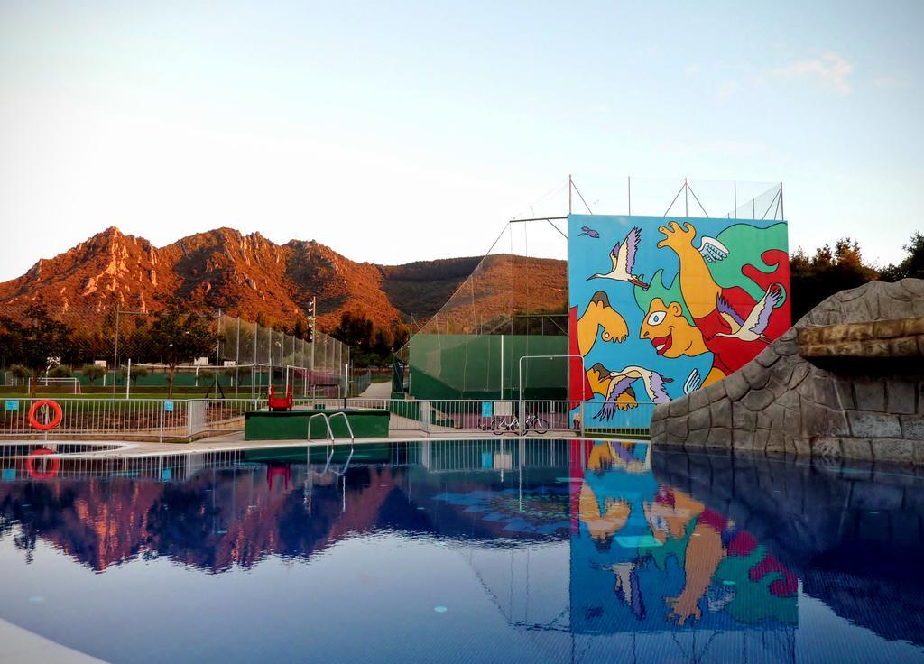 Camping Iratxe Ciudad De Vacaciones Ayegui Exterior foto