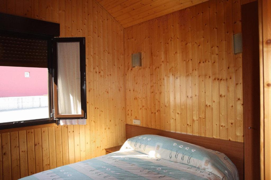 Camping Iratxe Ciudad De Vacaciones Ayegui Cameră foto
